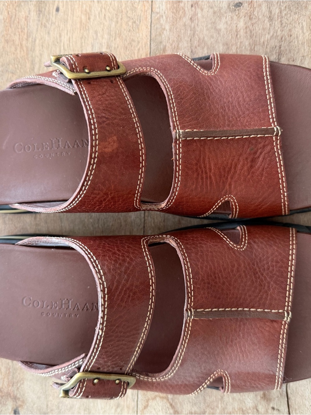 Cole Haan Men’s Brown Leather Buckle Slide Sandals with Brass Accent NEW Sz 10 - Picture 2 of 7